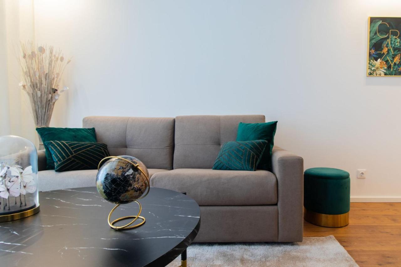 Stunning Apartment W/ Free Parking By Lovelystay OOporto Extérieur photo